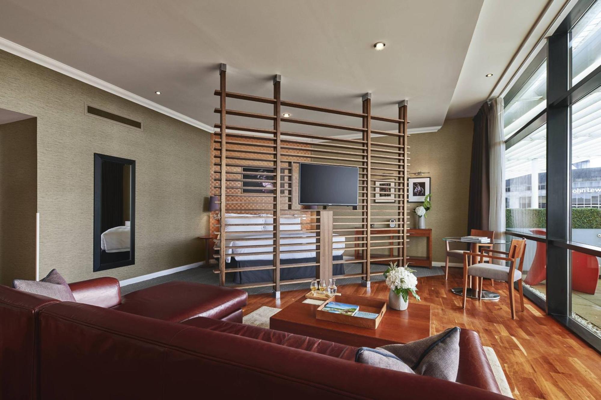 The Glasshouse, Autograph Collection Hotel 5*