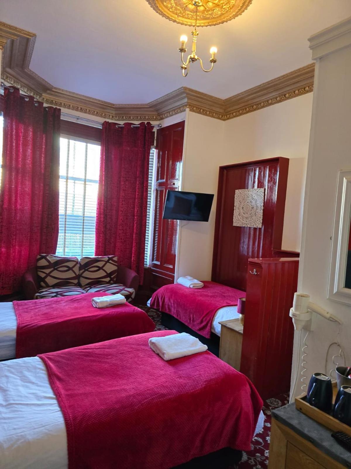 Bed & Breakfast The - No 57