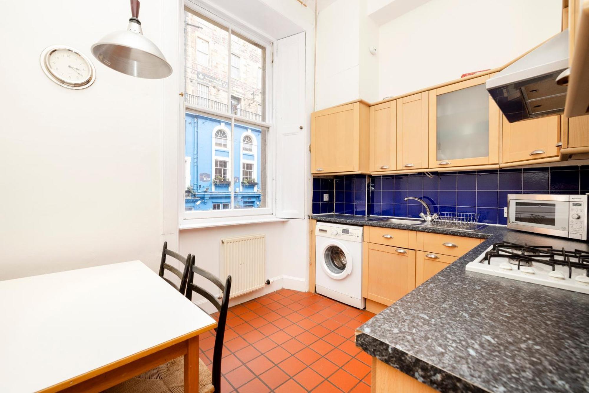 Apartment Joivy Charming Flat Near St Giles Edinburgh