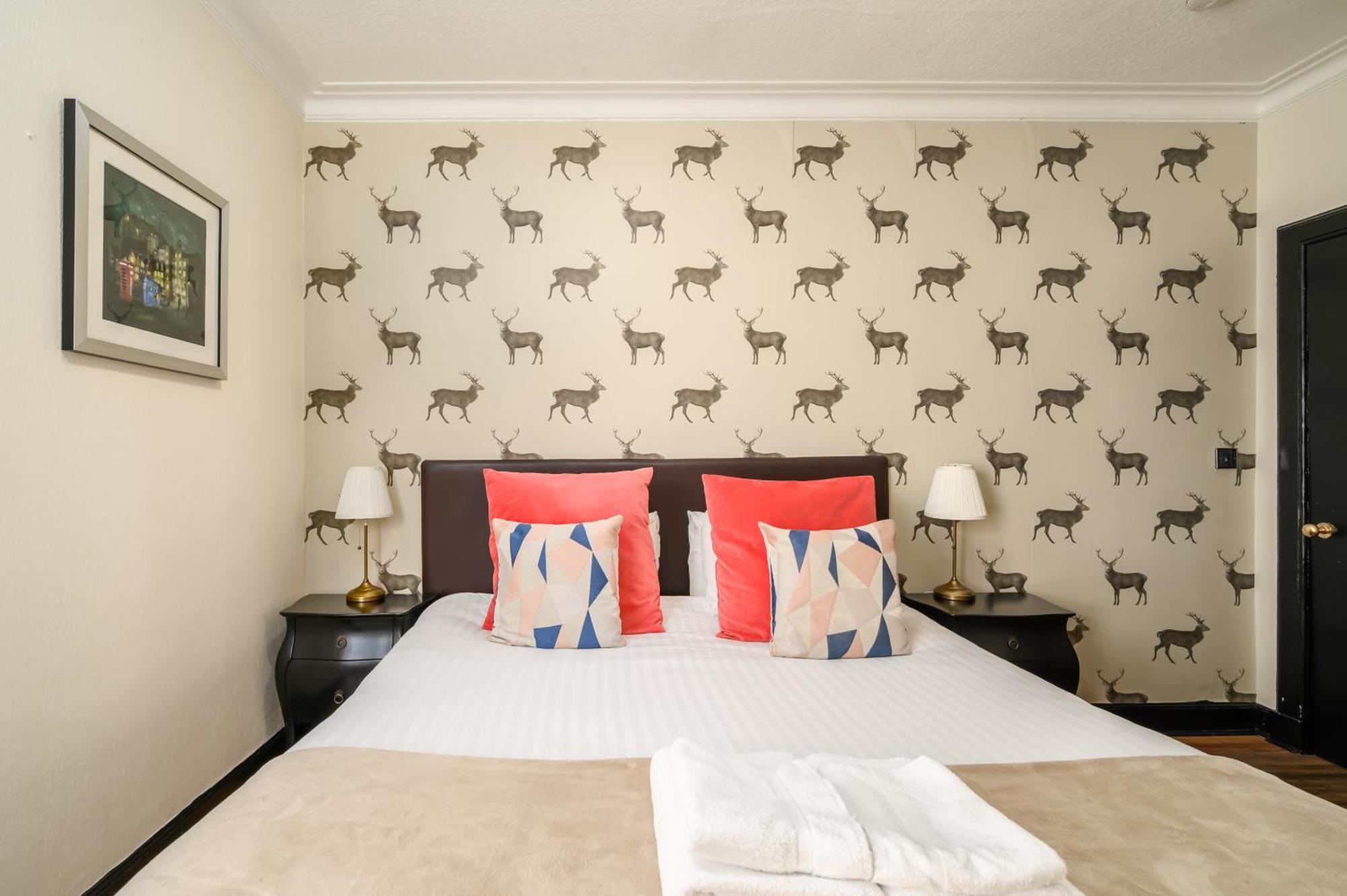 F&o - 1 Bedroom Royal Mile Stunning Castle View Sleeps 2 * Edinburgh