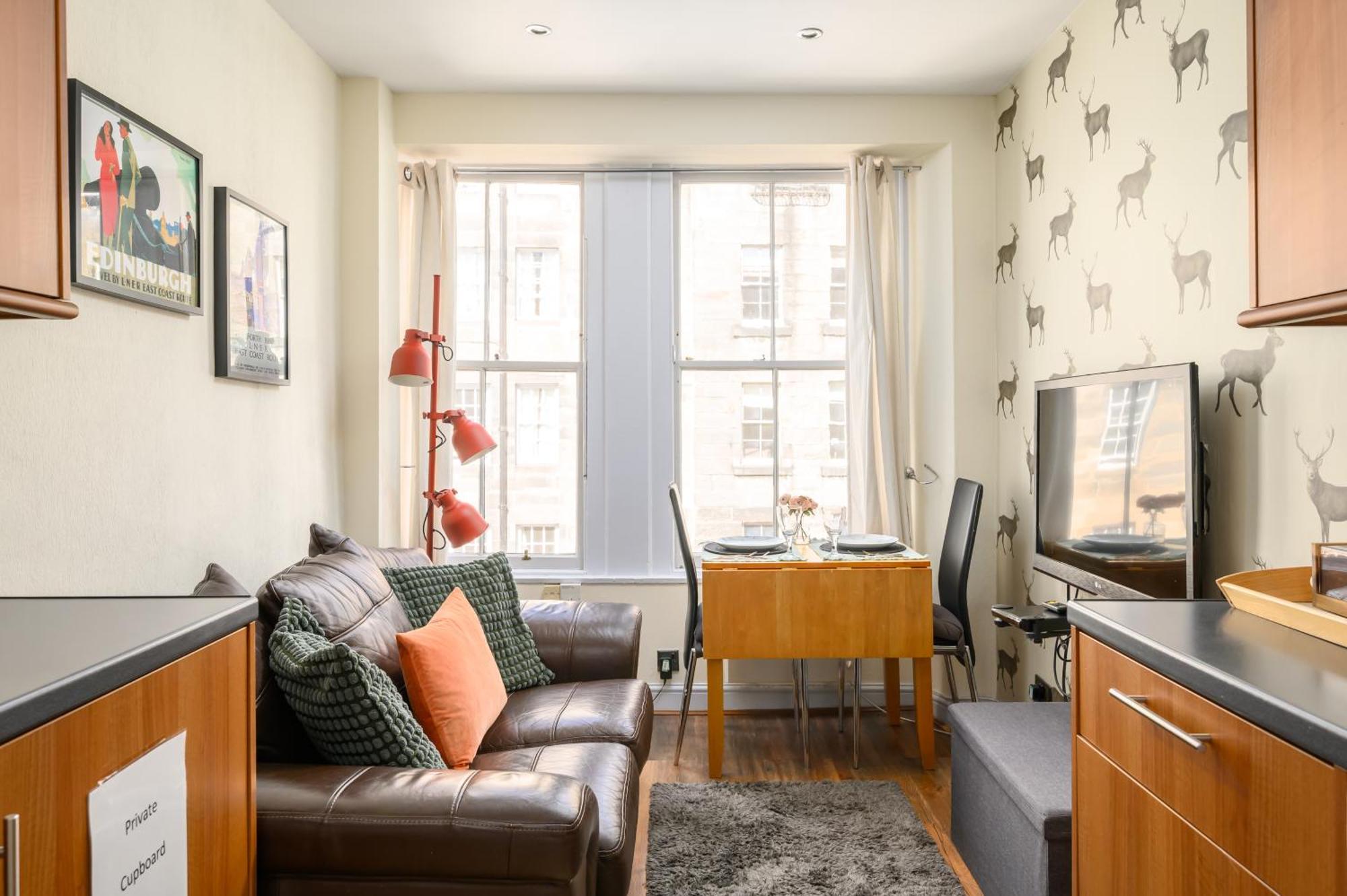 F&o - 1 Bedroom Royal Mile Stunning Castle View Sleeps 2