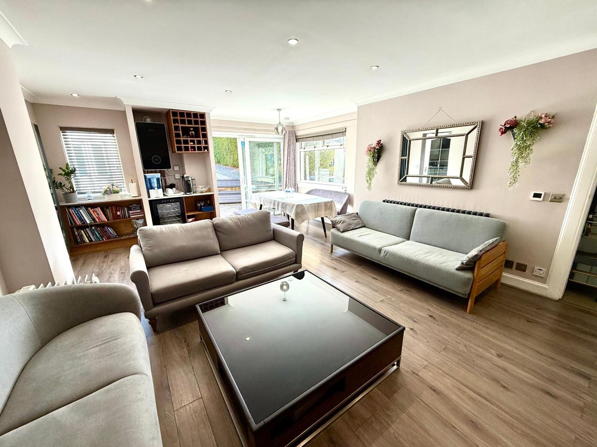 Immanuel House - Modern Luxury Victorian 1872 - Free Parking & Fast Fibre Optic Wifi Apartment