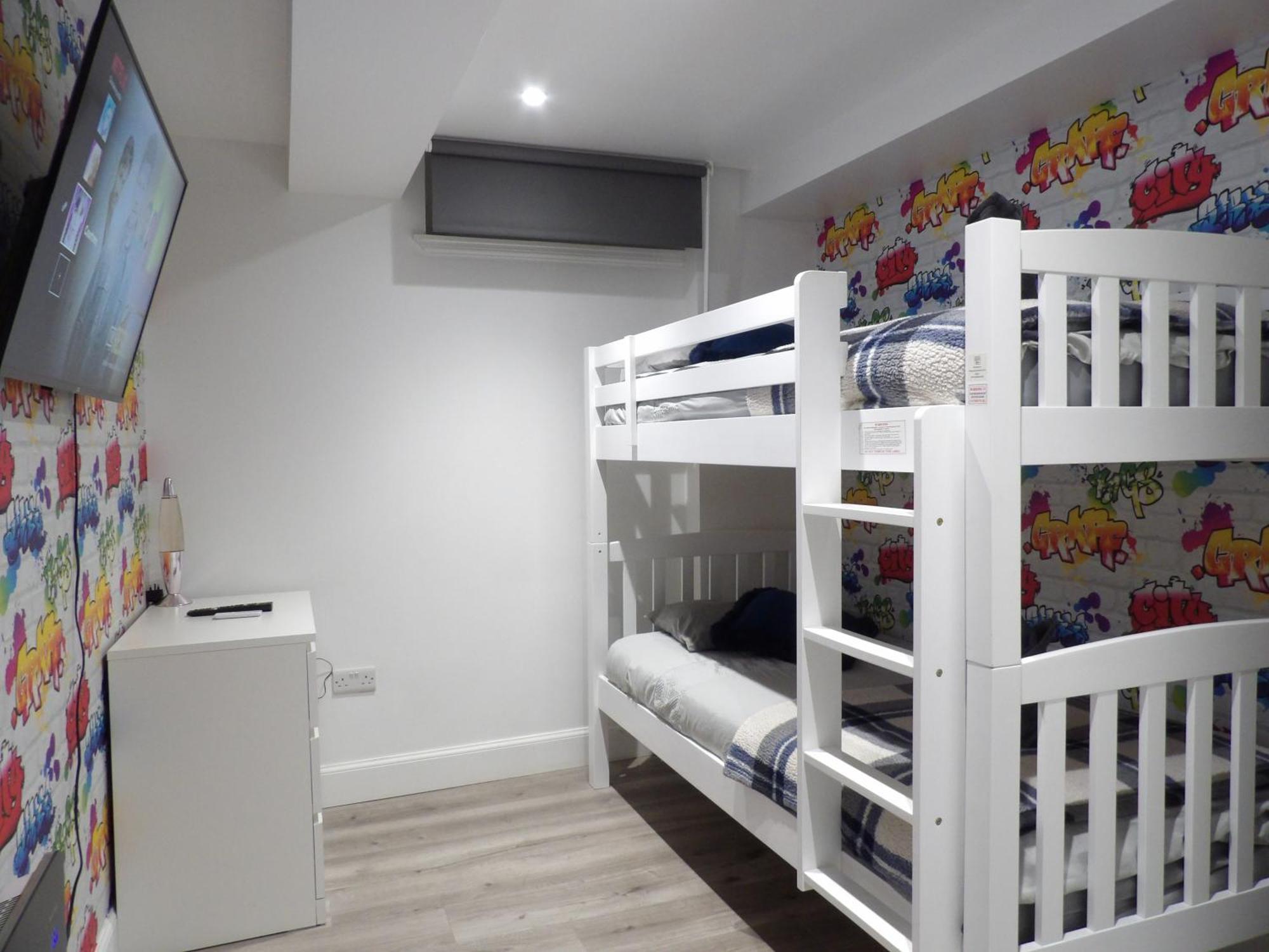 Montgomery Lovely 3 Bedroom With Private Garden In Centre Edinburgh