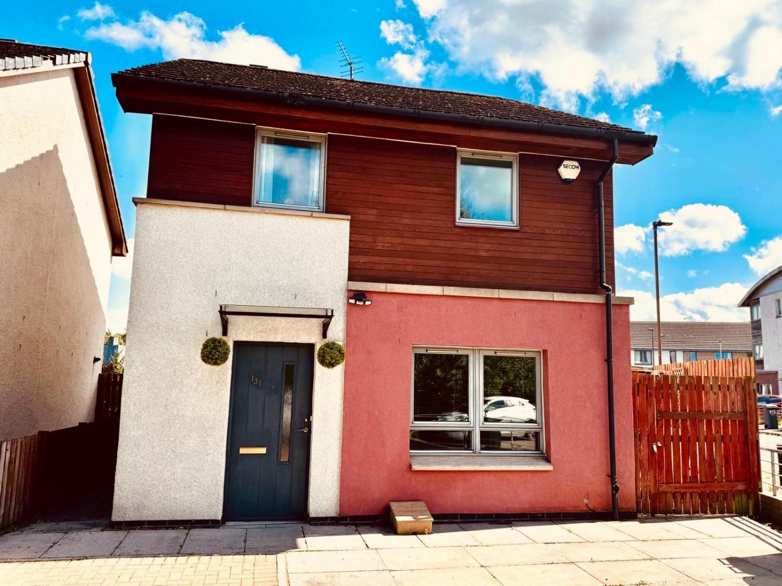 Holiday home Three Bedroom House *