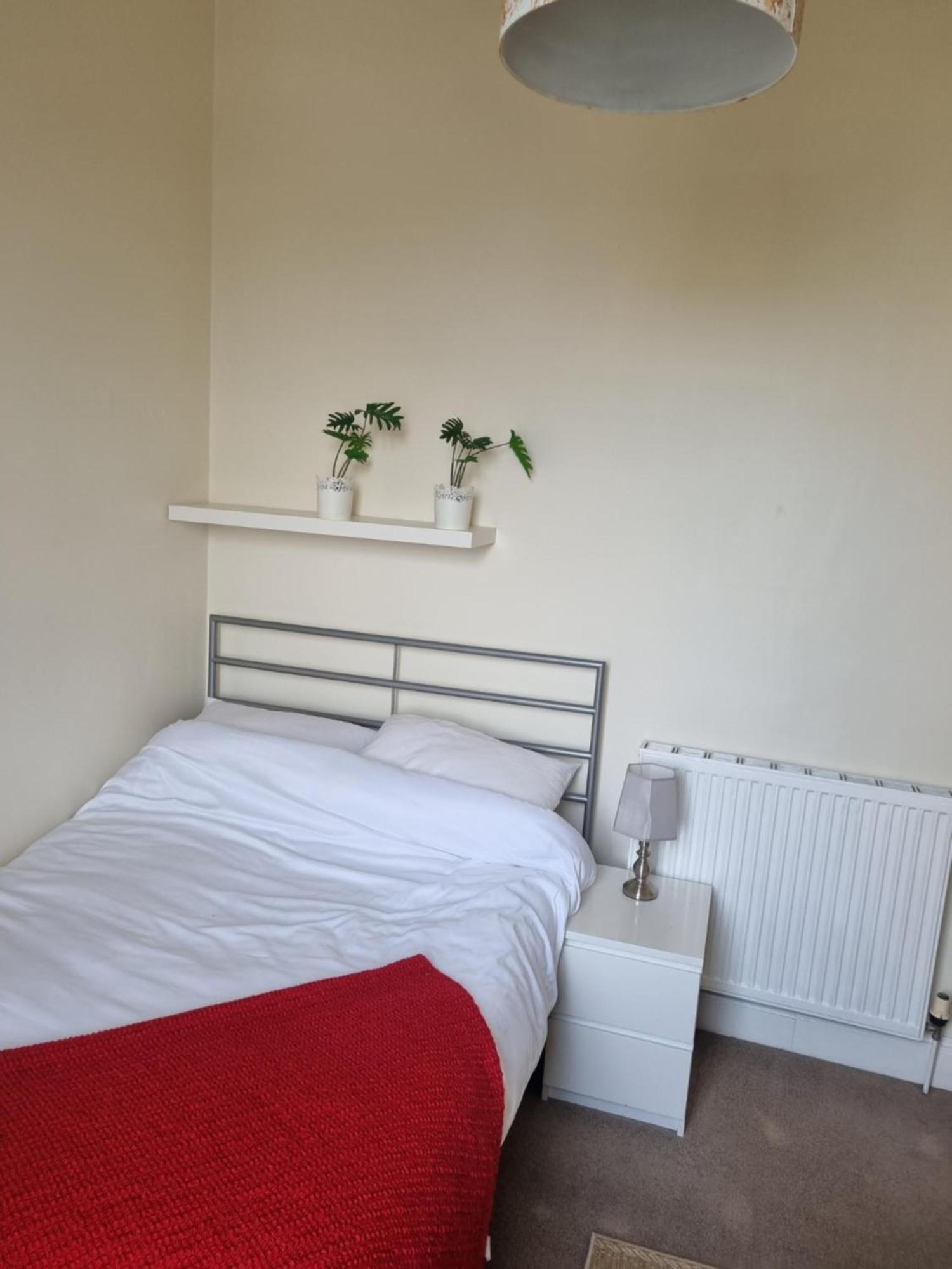 3 Double-bed Georgian In Prime Location Apartment *