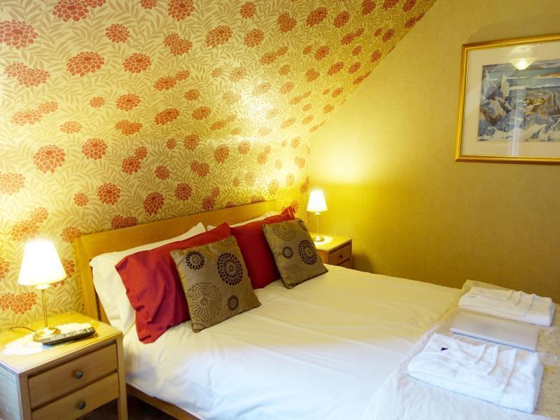 Gladstone House Gasthof 4*