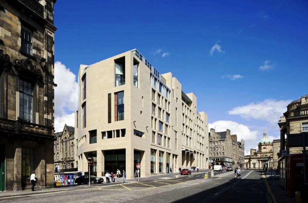 Radisson Collection Hotel, Royal Mile
