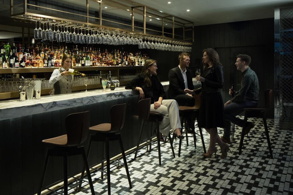 Radisson Collection Hotel, Royal Mile 5*
