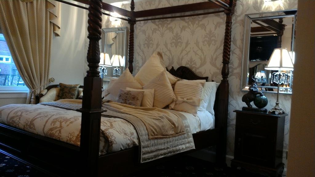 Aaran Guest house 4*