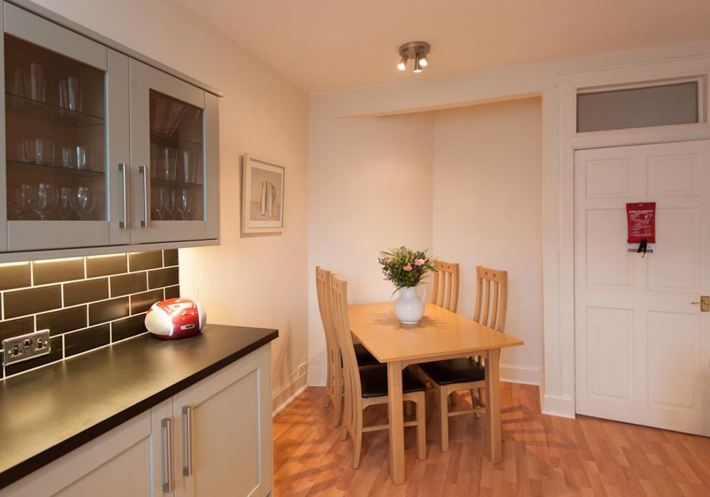 The Raeburn Place Apartment *