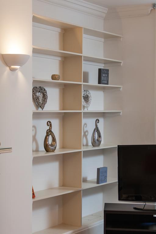 Hotel Piries Edinburgh