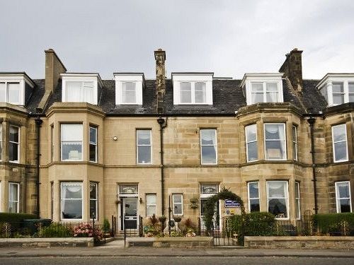Heriott Park Guest house