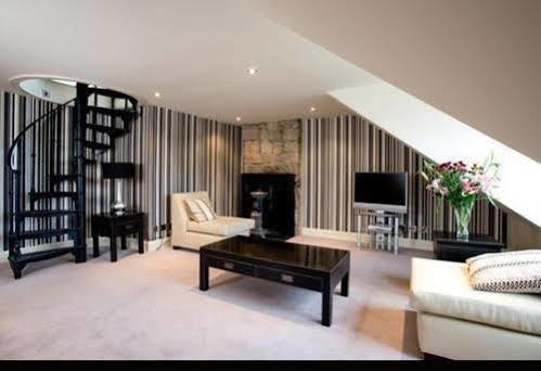 Royal Mile Apartment
