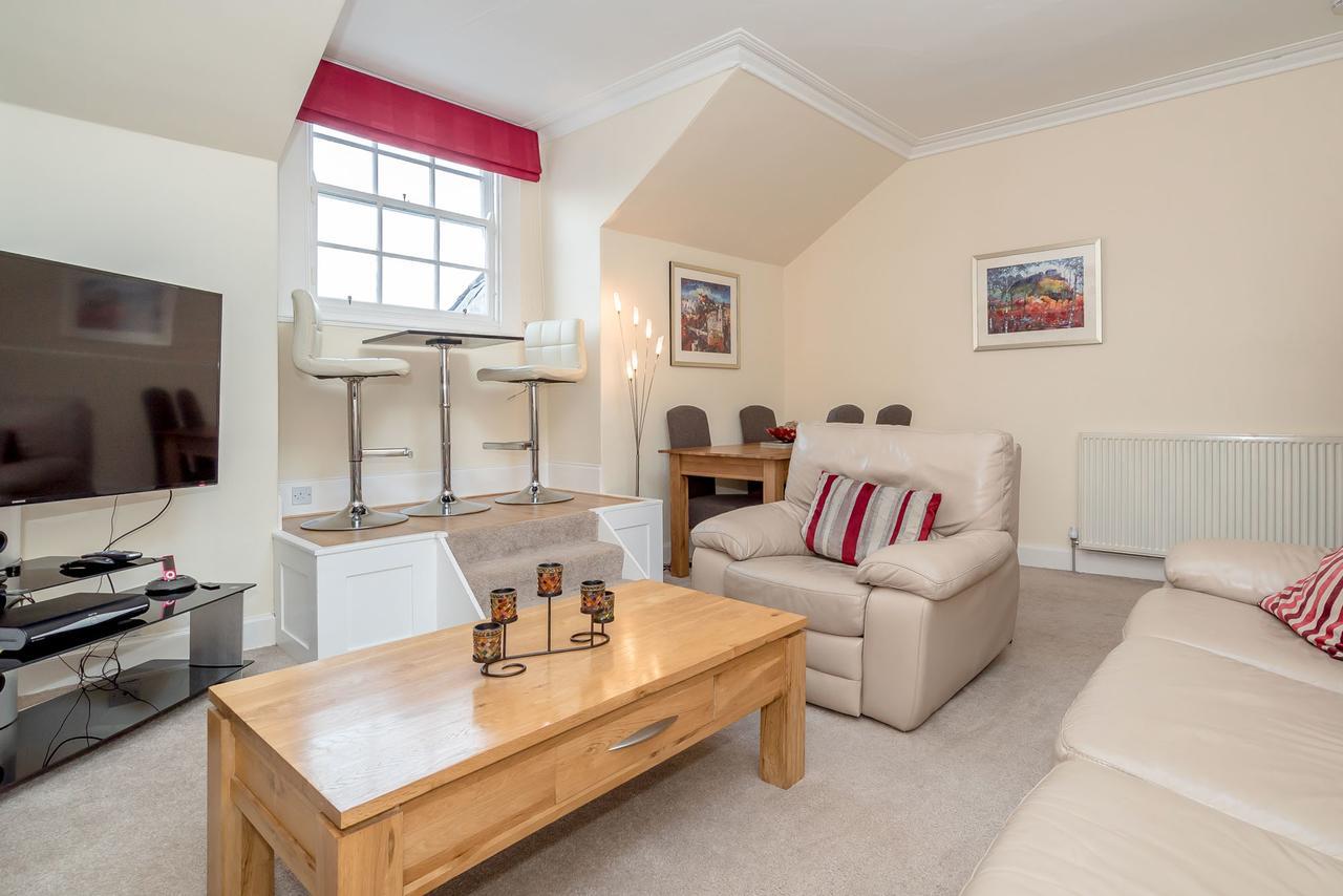 Castle Terrace Apartment Apartment *