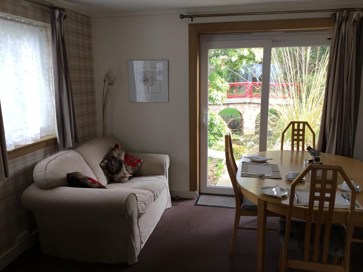 Ingleneuk Bed & Breakfast 3*