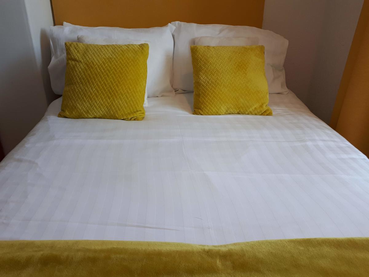Canadale Bed & Breakfast 4*