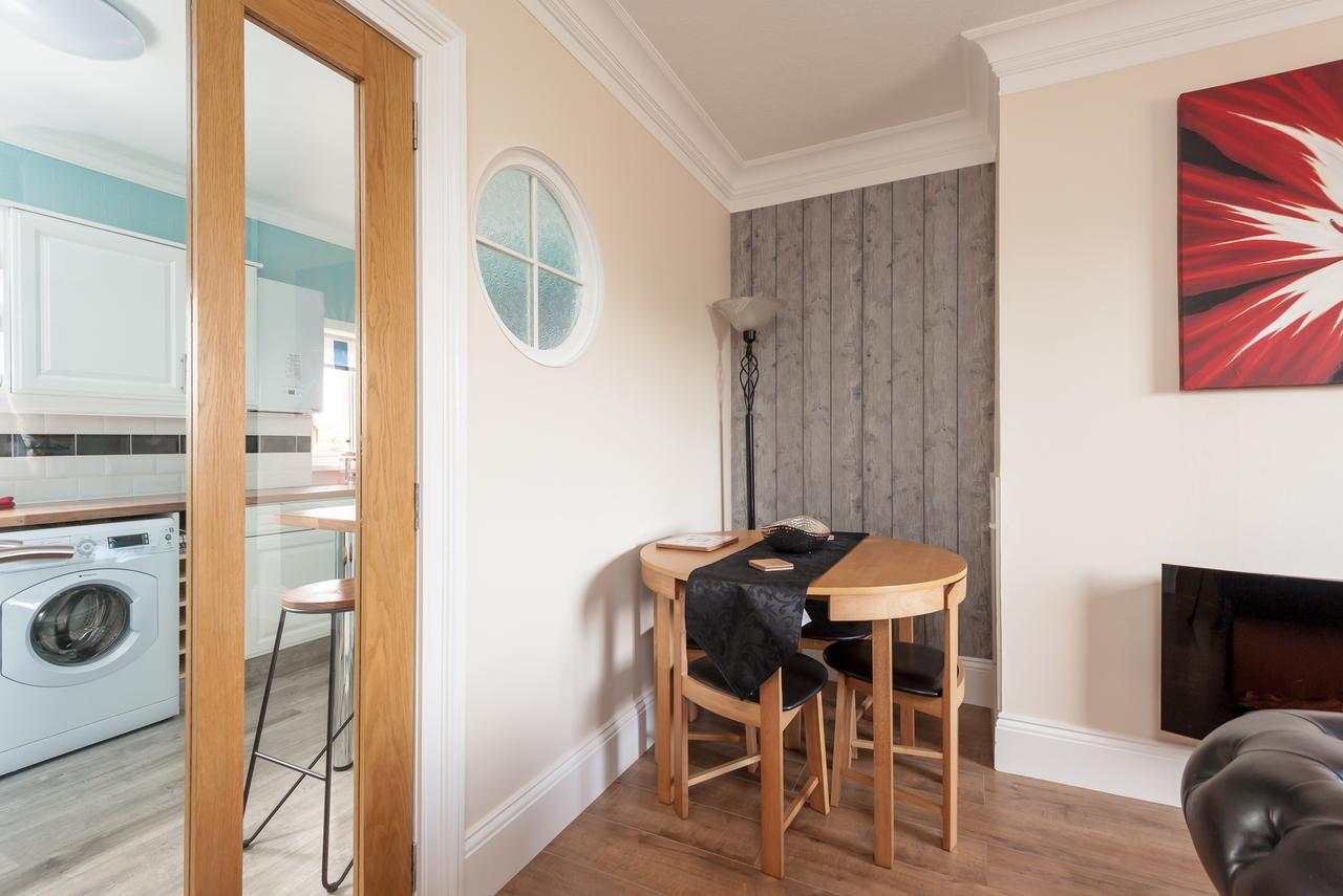 The Findlay Gardens Apartment *