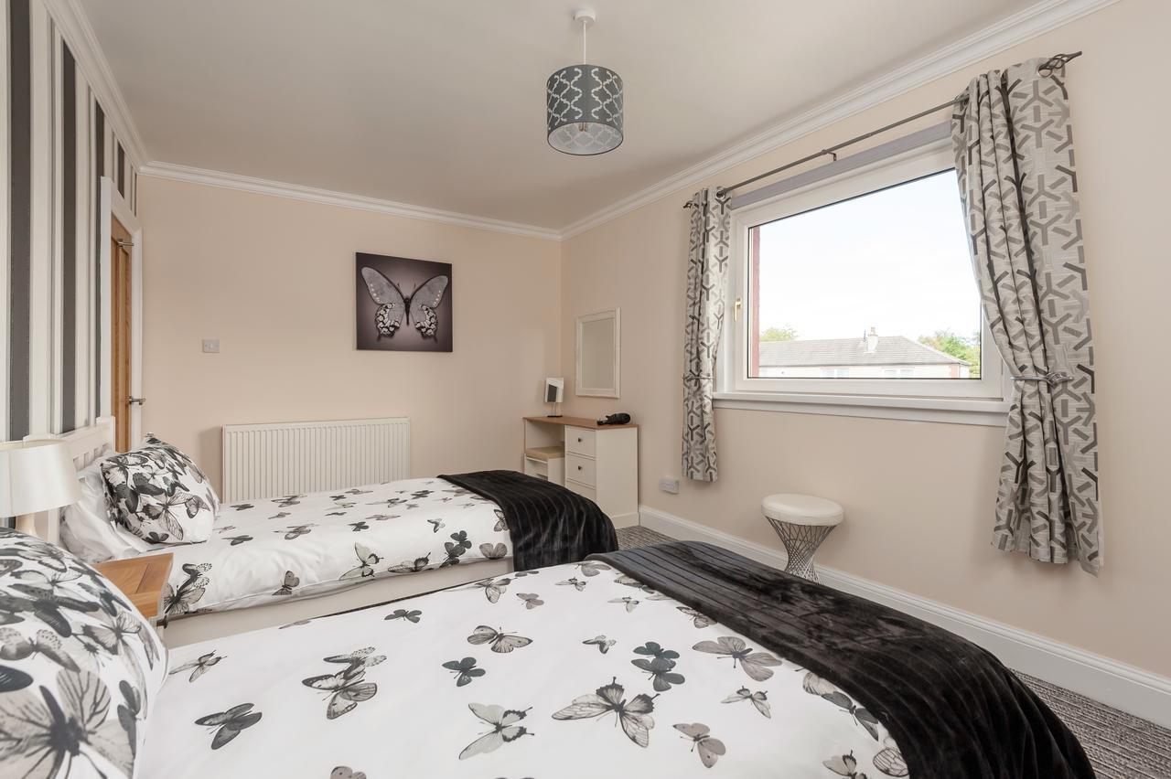 The Findlay Gardens Apartment *
