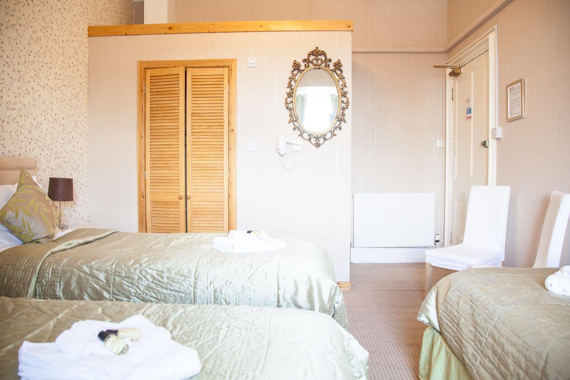 Guest house Alba Hills 3*