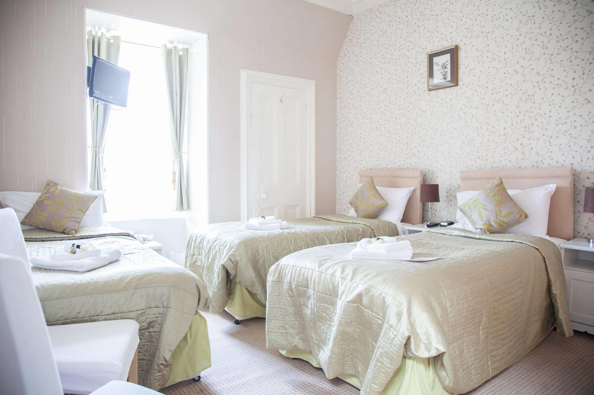 Alba Hills Guest house