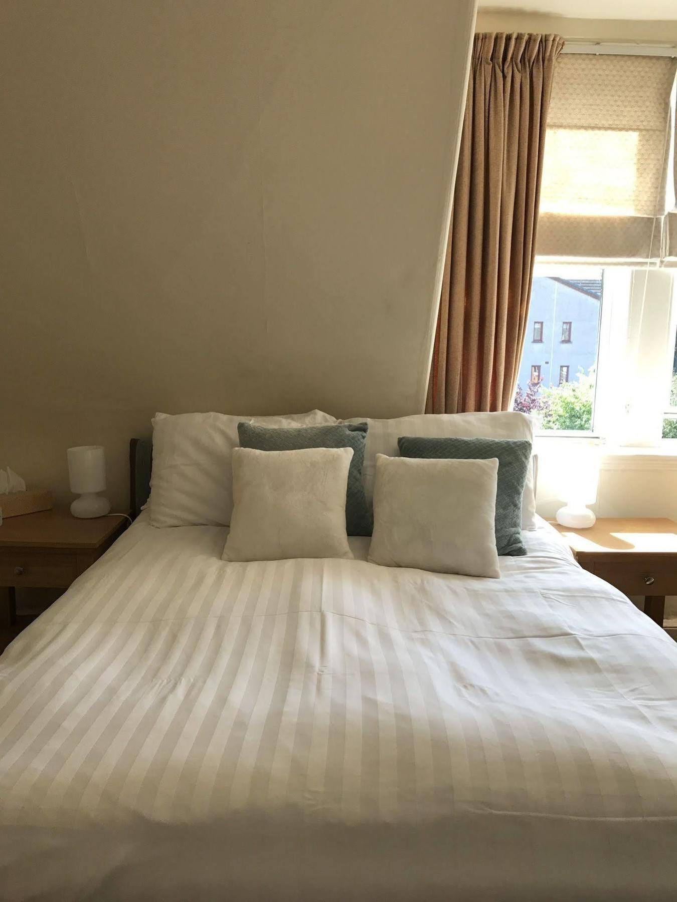 Canadale Bed & Breakfast 4*