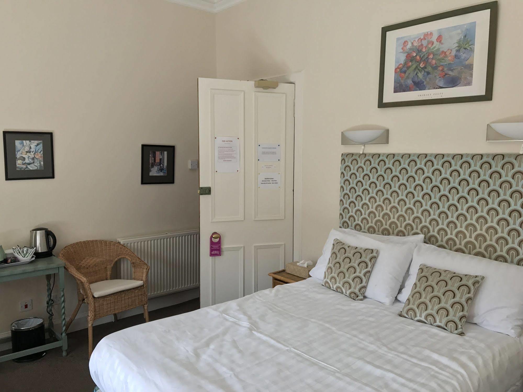 Canadale Bed & Breakfast Edinburgh