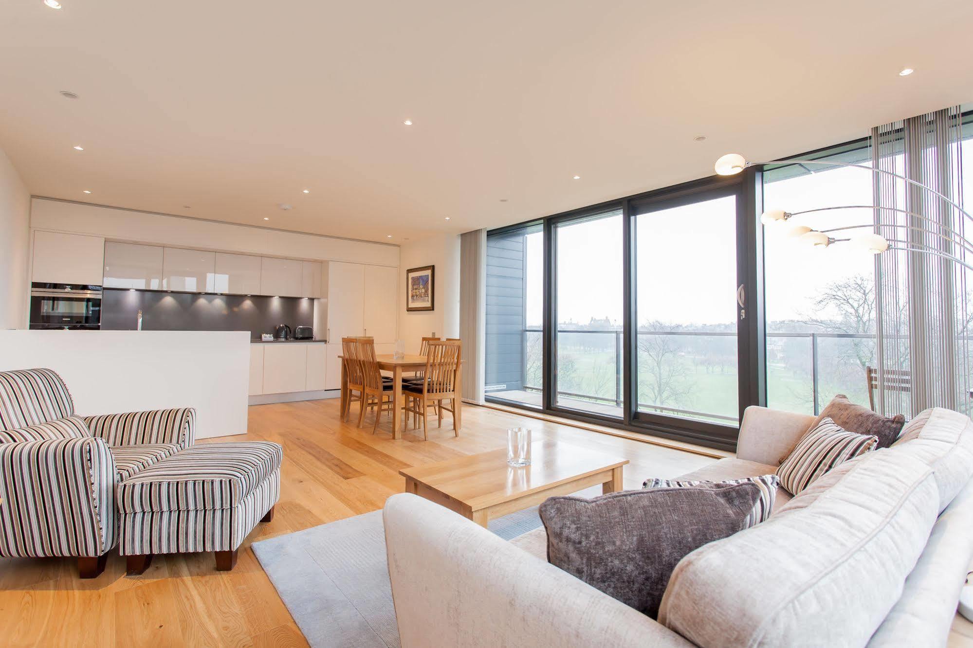 Cloud 9 - Quartermile Hotel 4*