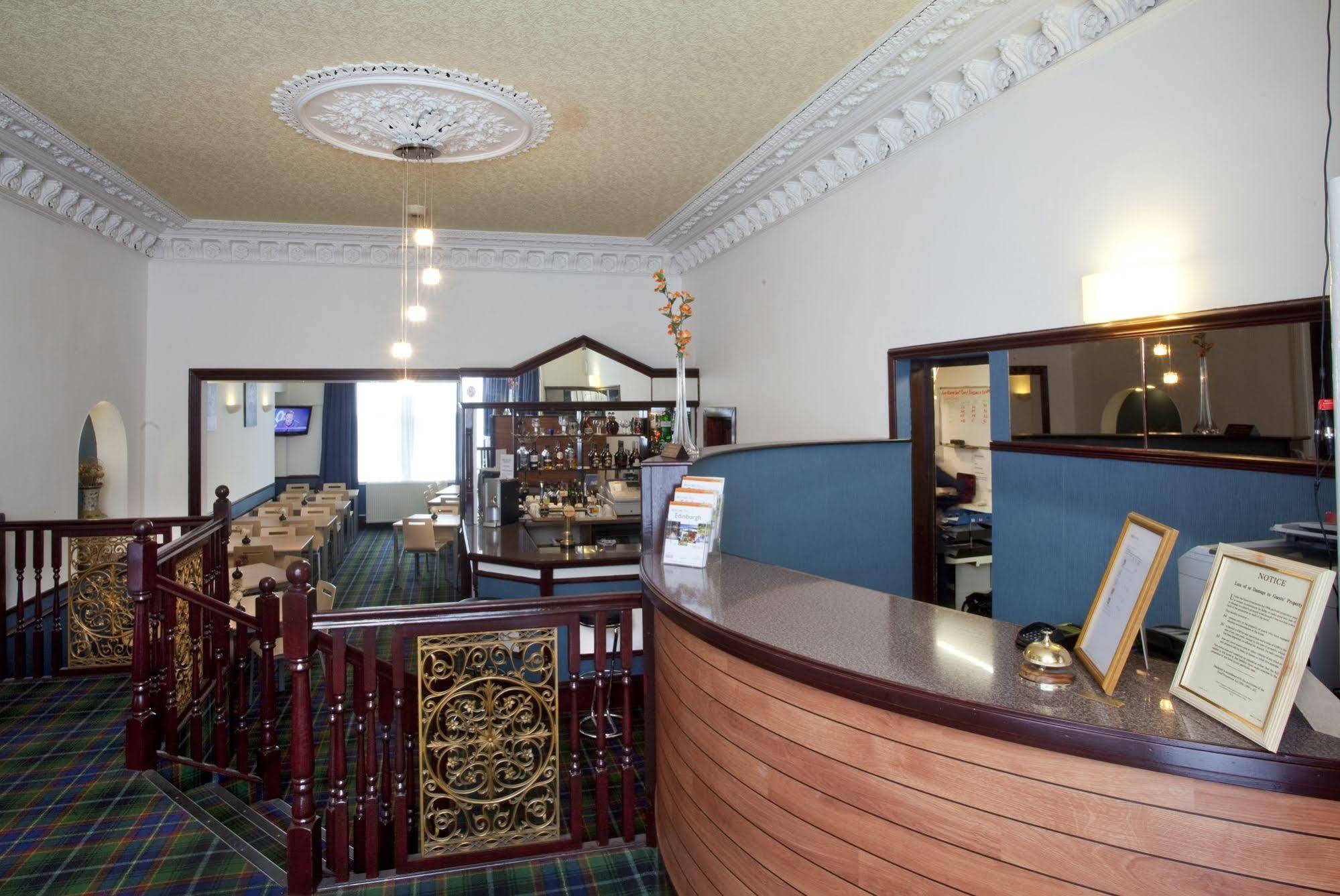 Hotel Piries Edinburgh