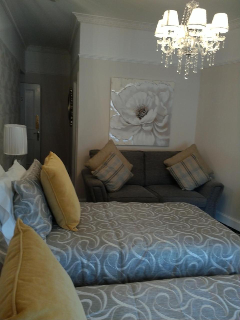 Guest house Aaran 4*