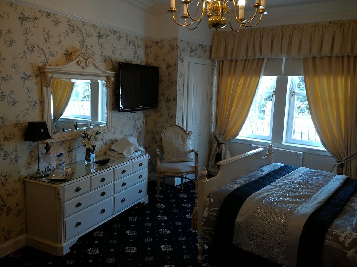 Aaran Guest house