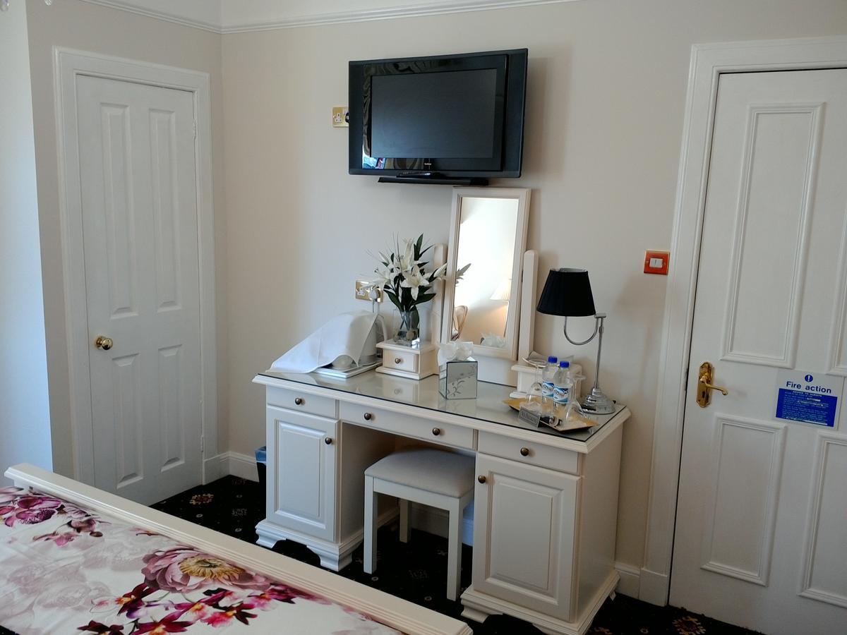 Aaran Guest house