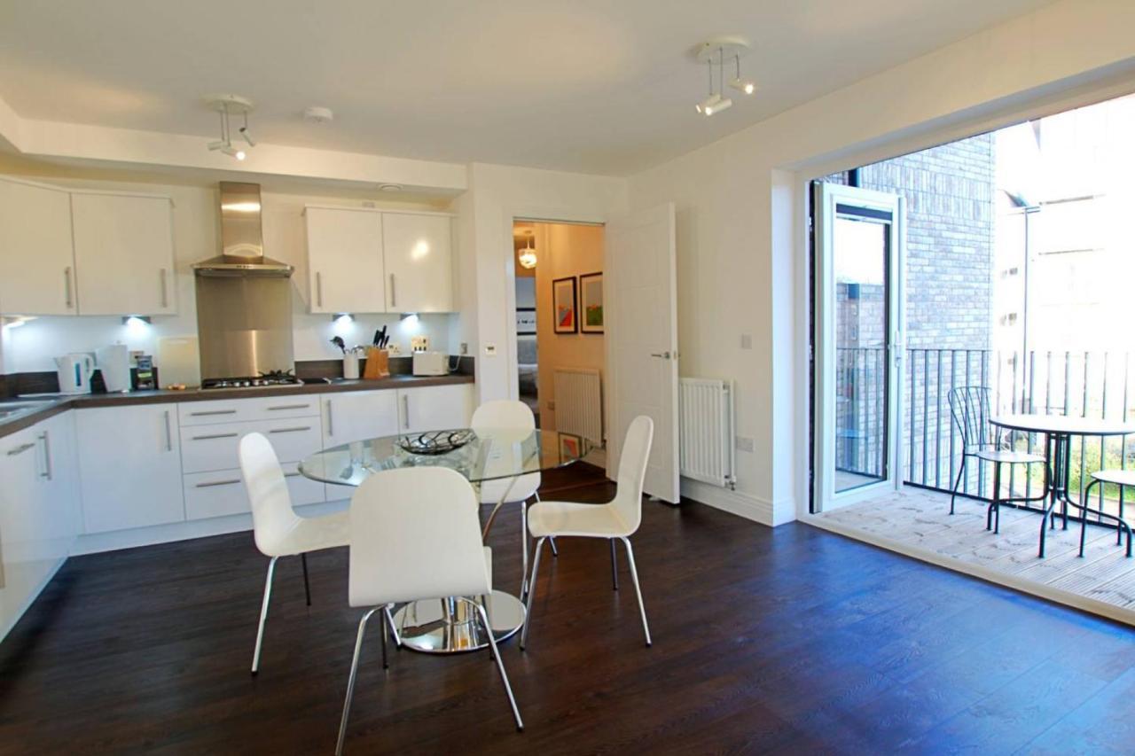 Altido Bright Centre 2bed, 2bath With Free Parking Edinburgh