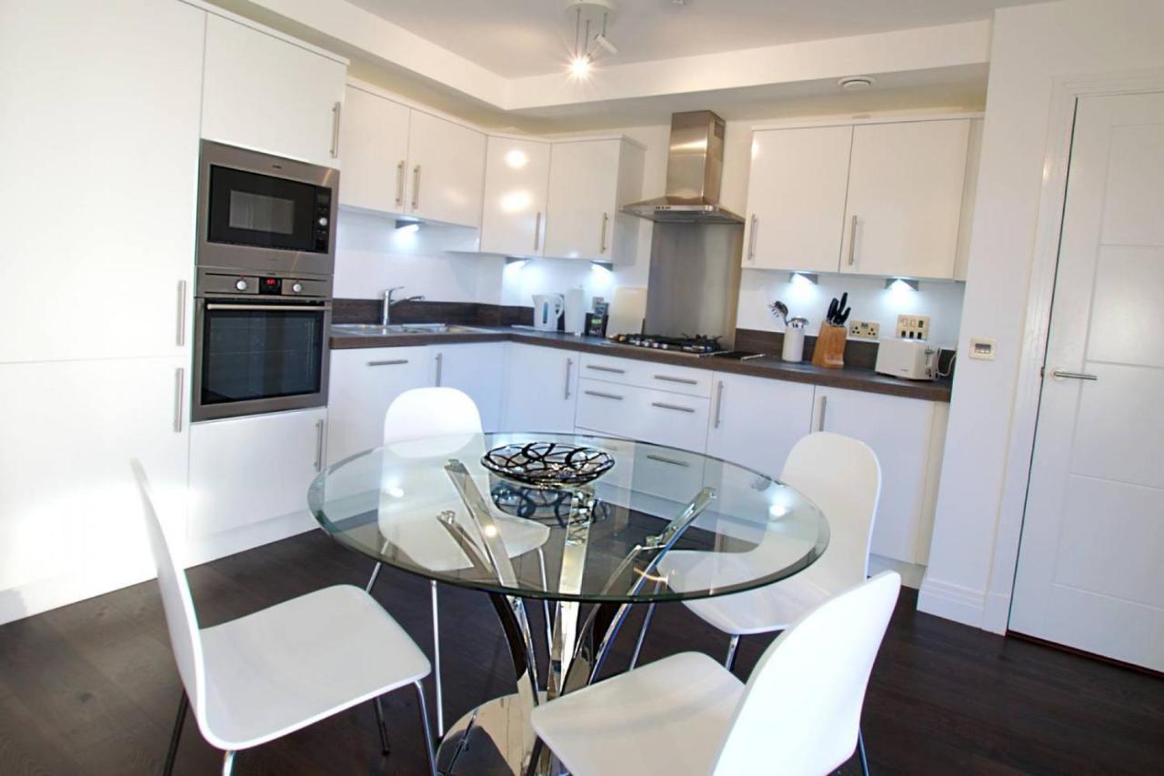 Altido Bright Centre 2bed, 2bath With Free Parking Apartment Edinburgh