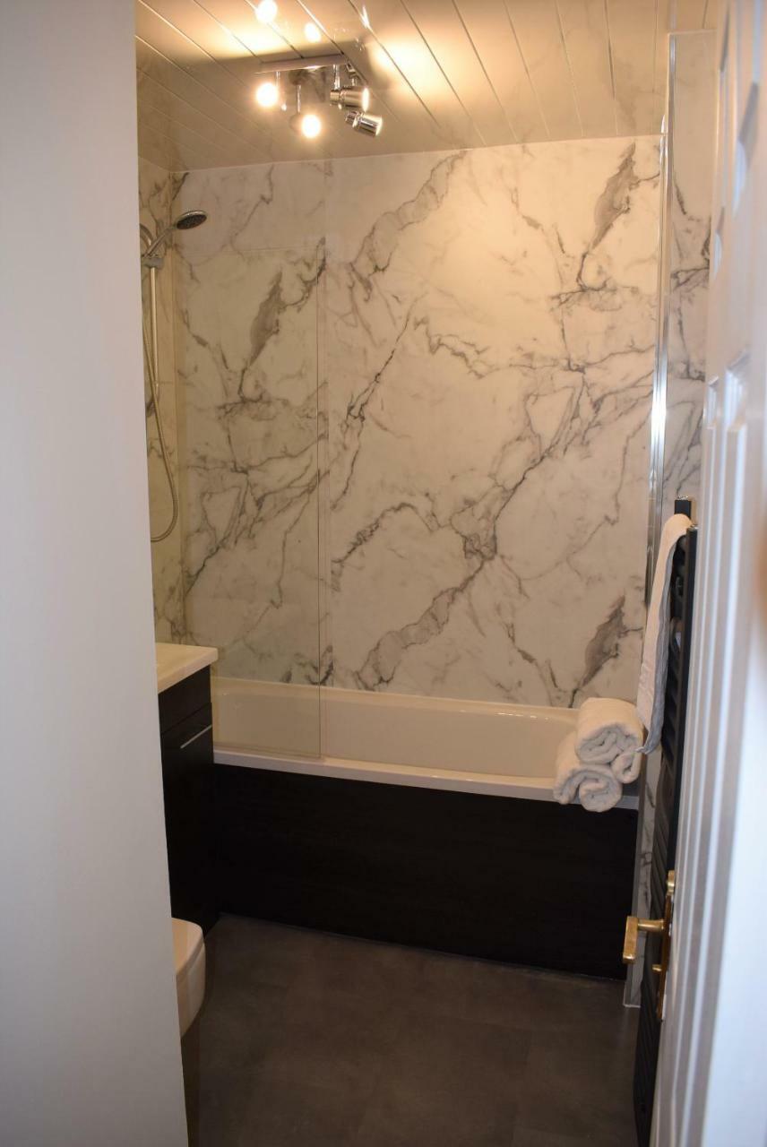 Kelpies Serviced - Cameron Apartment *