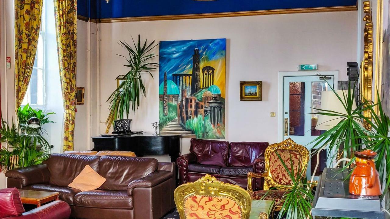 Hostel Castle Rock - Adults Only