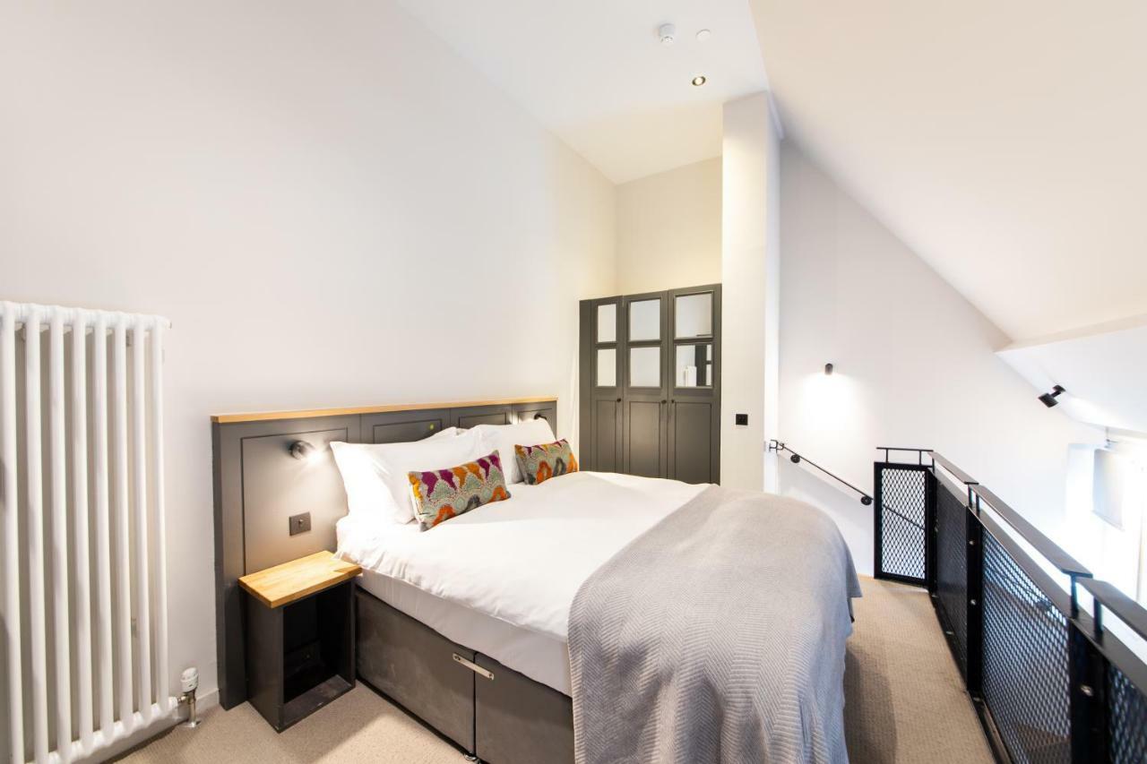 Linton Collection - Blackfriars Lofts Apartment EDI