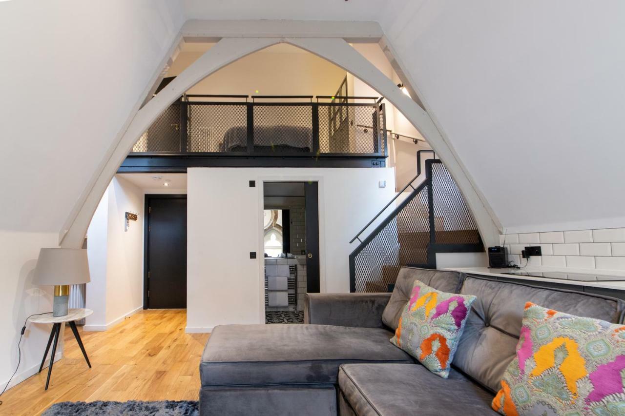 Linton Collection - Blackfriars Lofts Apartment EDI