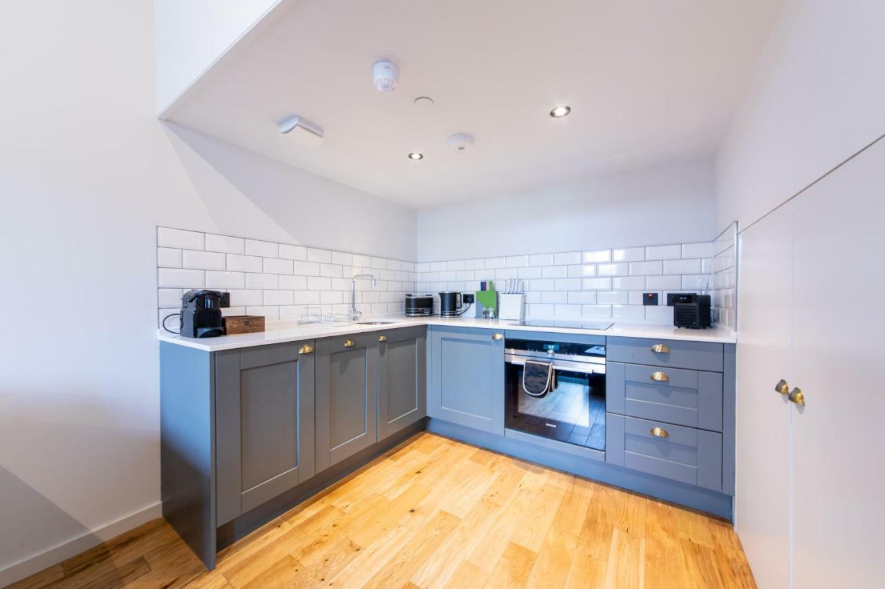 Linton Collection - Blackfriars Lofts Apartment EDI