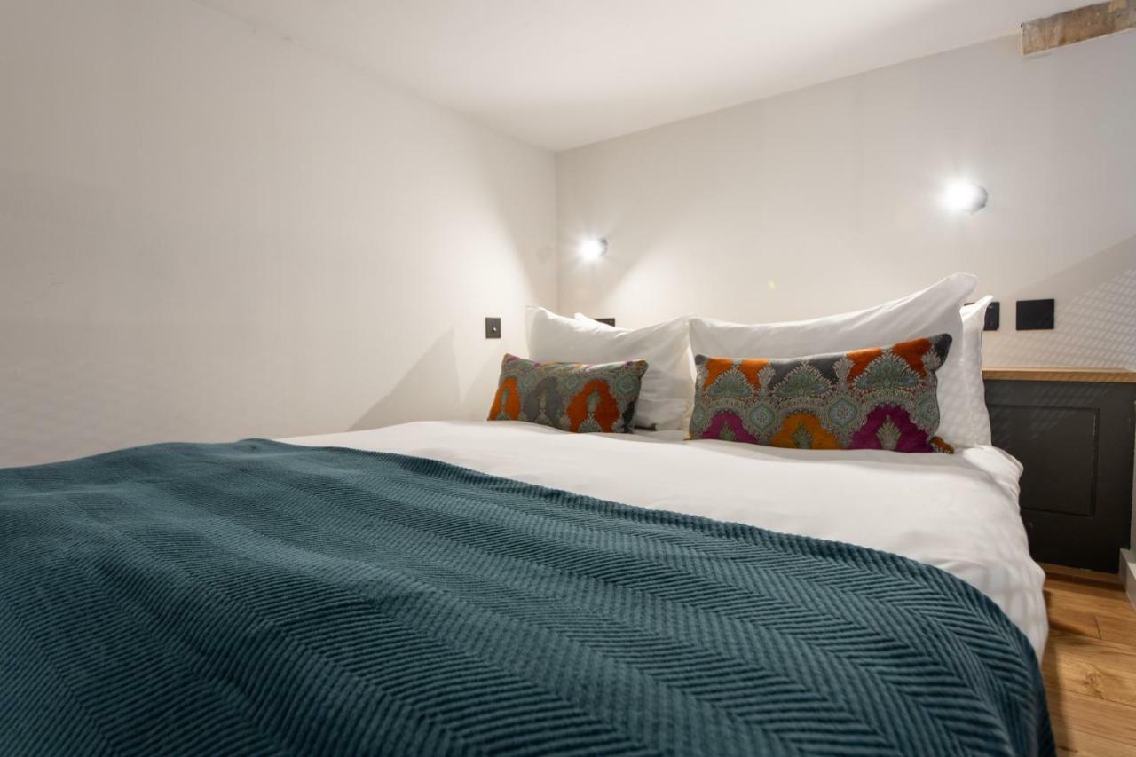 Linton Collection - Blackfriars Lofts EDI