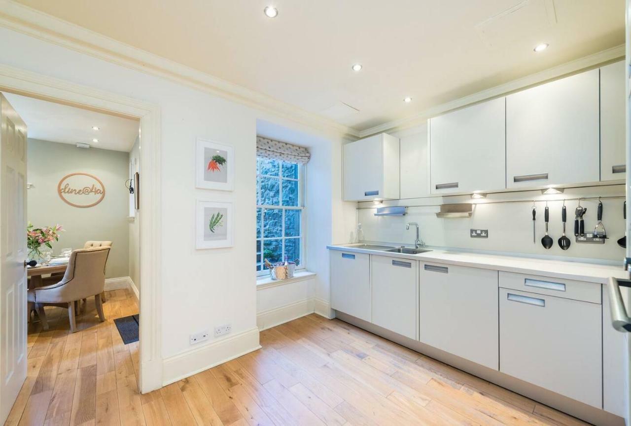 Joivy Luxury With Patio In Centre Apartment *