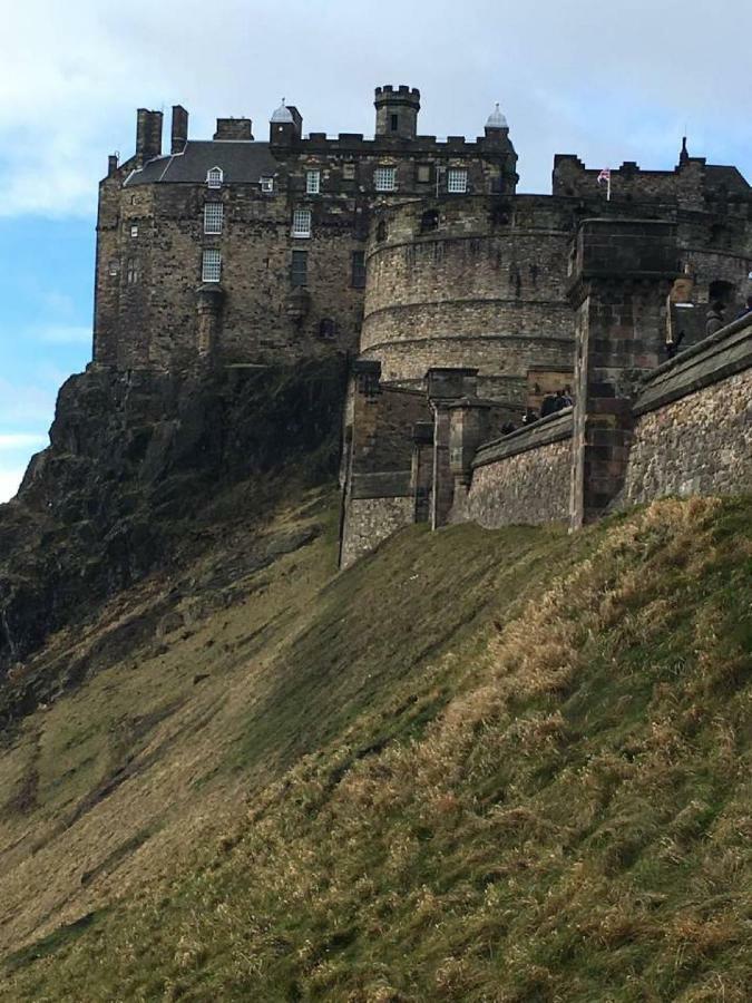 Castle Wynd - Historic Castle Views Central * Edinburgh