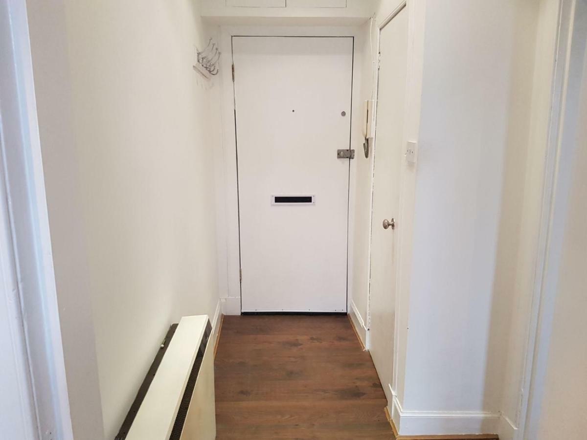 The Broughton - Modern 1 Bed Flat - Walking Distance From Centre Apartment *