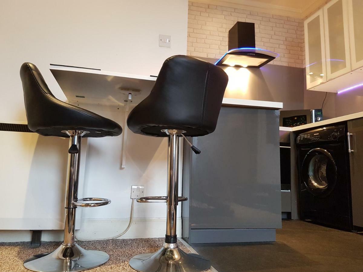 Apartment The Broughton - Modern 1 Bed Flat - Walking Distance From Centre