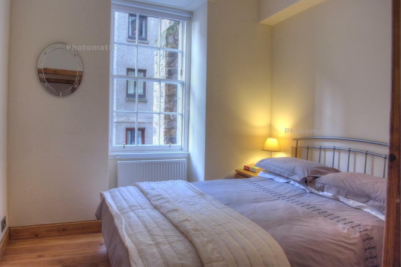 Central - 1f1 Worlds End Close Apartment
