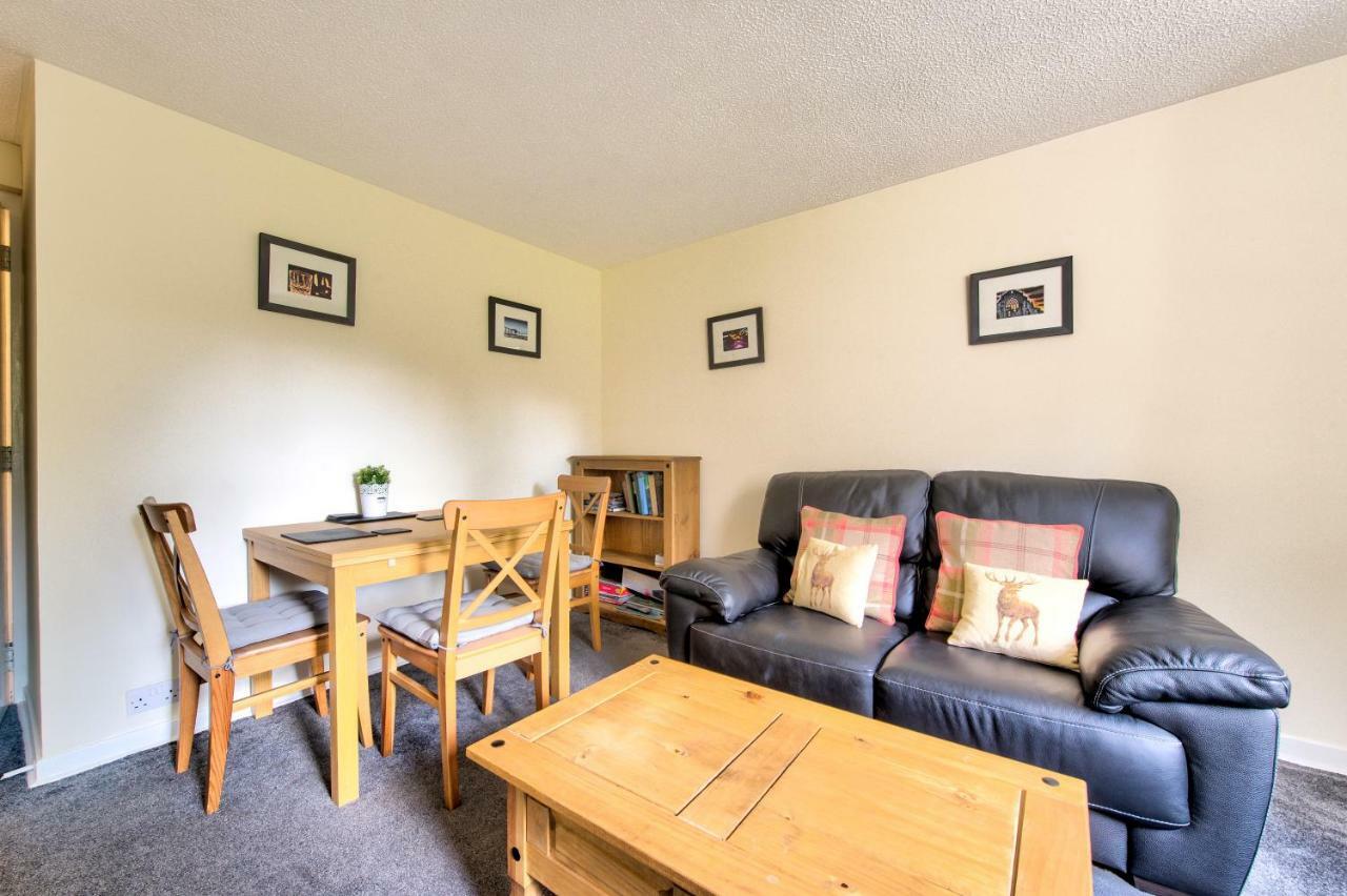 Apartment Charming 1 Bed With Castle View *