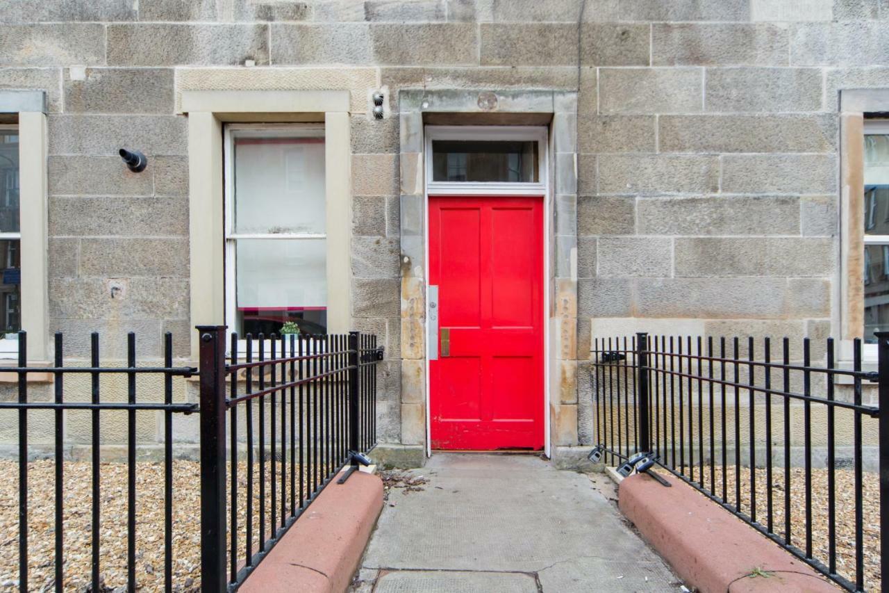The Plywood Flat, Modern Style In A Traditional Tenement Apartment Edinburgh