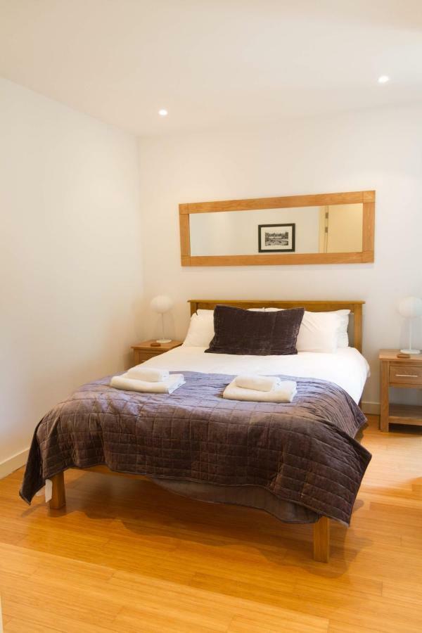 2 Bed At Quartermile Edinburgh