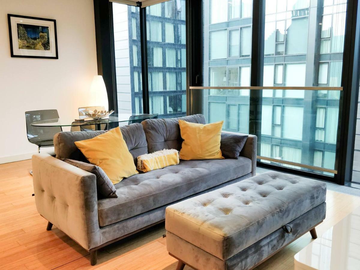 2 Bed At Quartermile Apartment Edinburgh