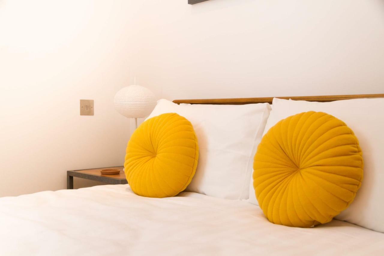 2 Bed At Quartermile * Edinburgh