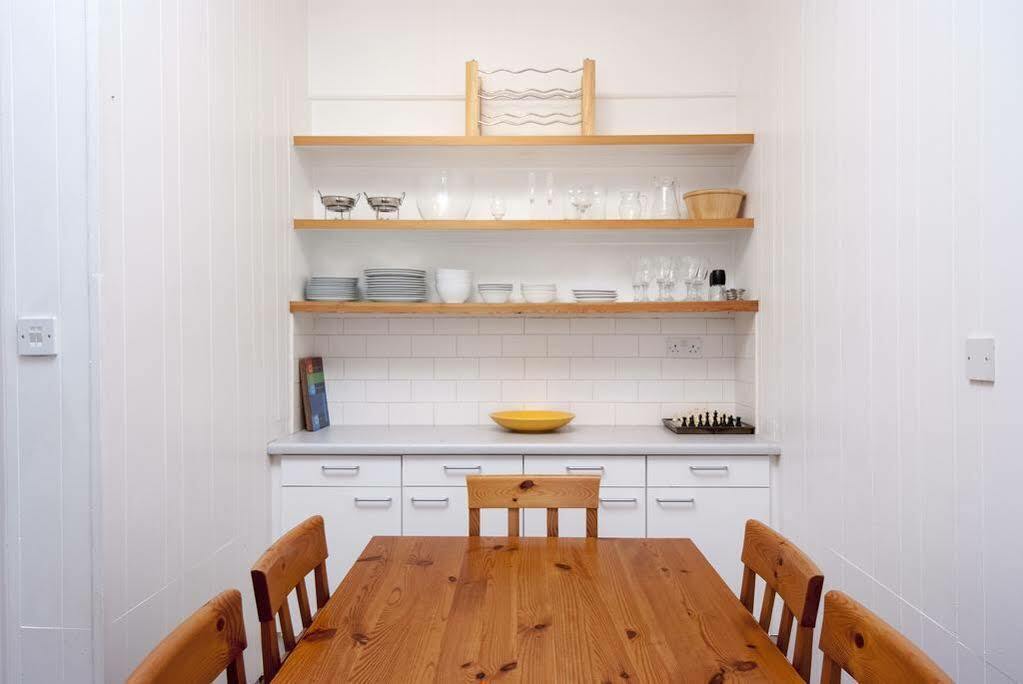 3 Bed Overlooking Meadows Park Apartment
